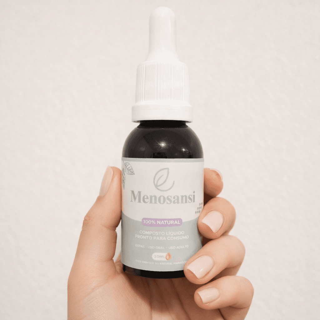 Mão segurando frasco MenosAnsi e detalhes do rótulo